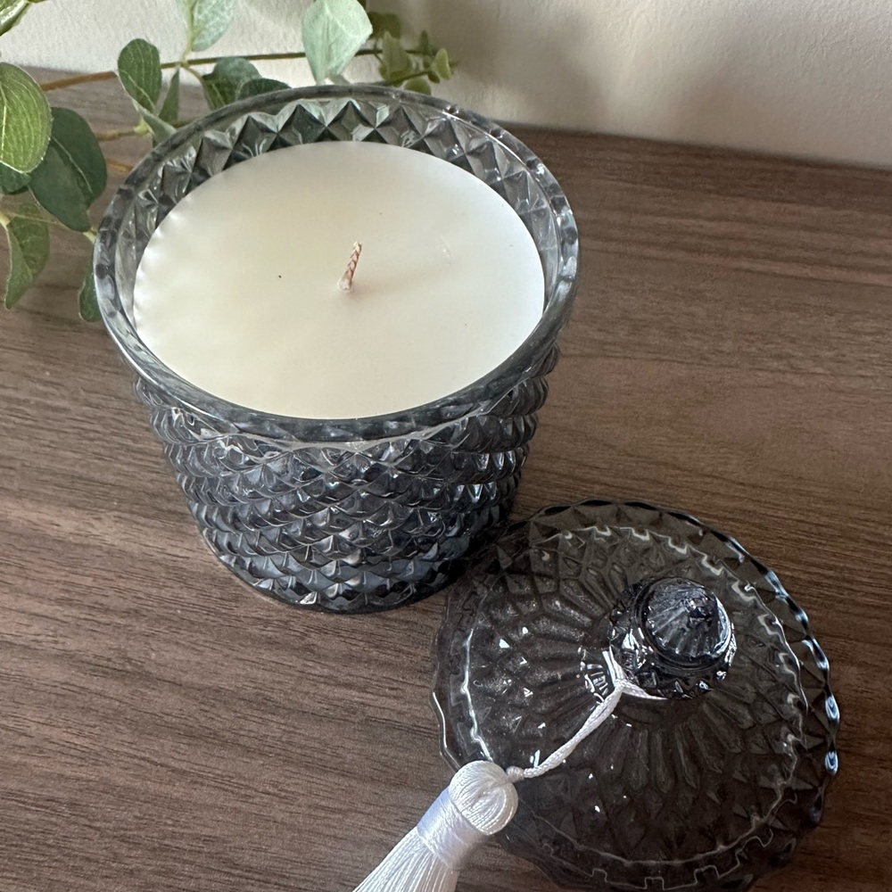 Elegant Blue Glass Candle Holder with Tassel - Picture 2 of 3